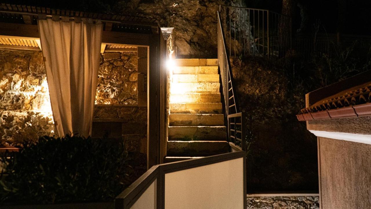 Arhondiko Luxury House Villa Sougia Exterior photo